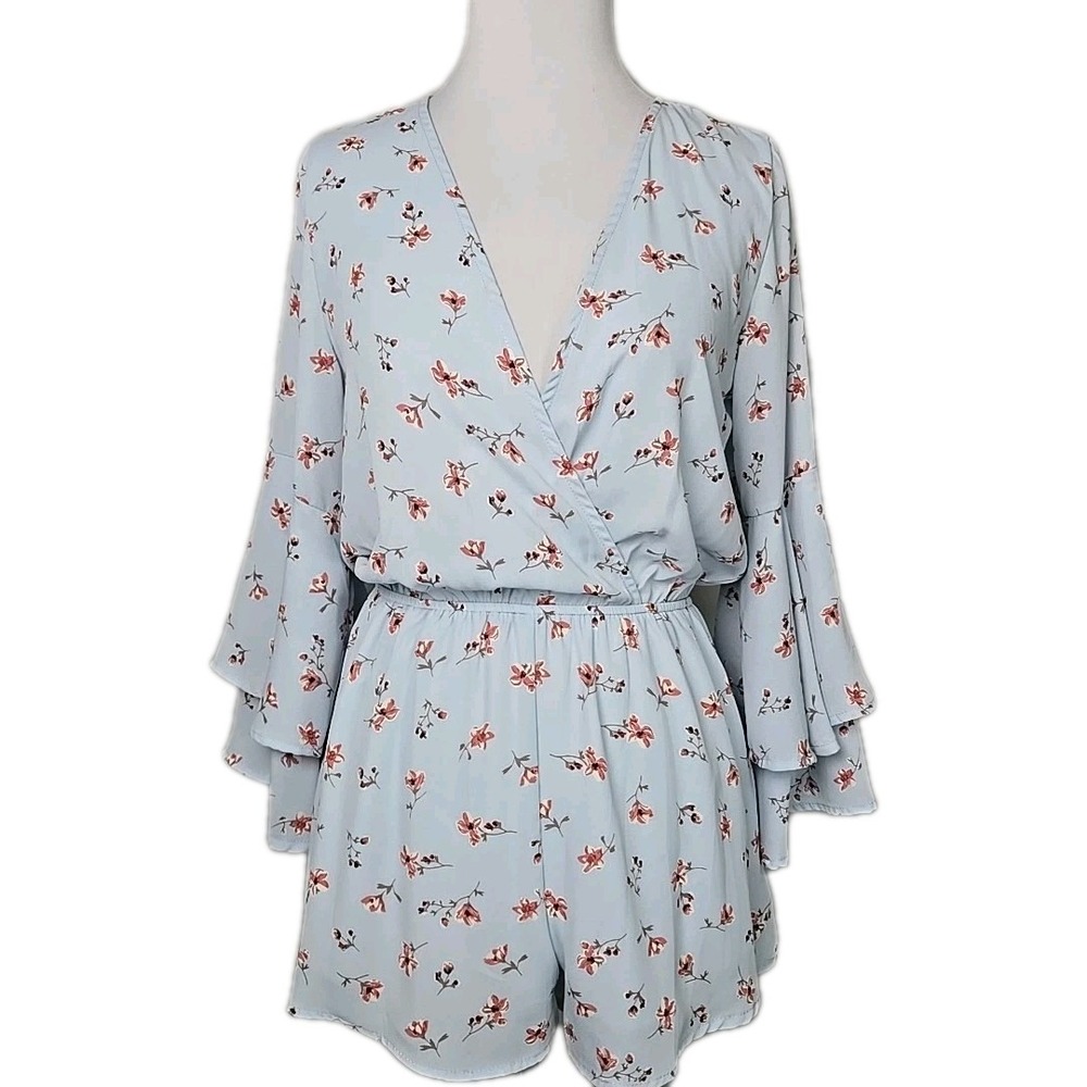 Audrey 3+1 Blue Floral Chiffon Flutter Sleeve Keyhole Romper Small S New